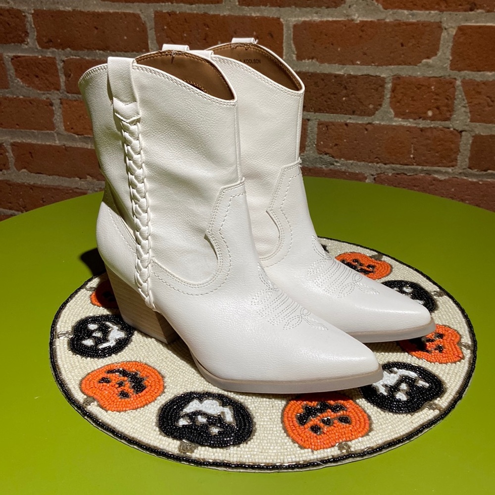 Dolce Vita Koolson Ankle Boots